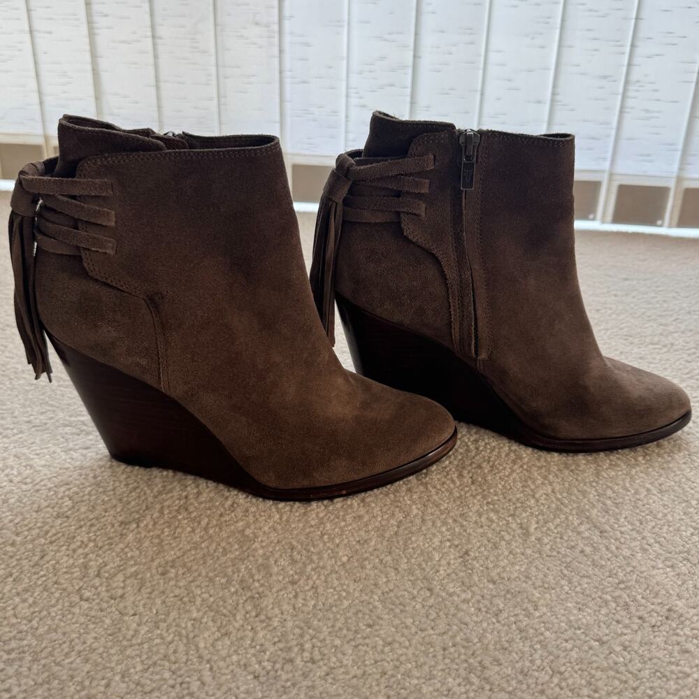 Frye Cece Tassel Lace Wedge Booties Suede Size 9M, Boho, Western